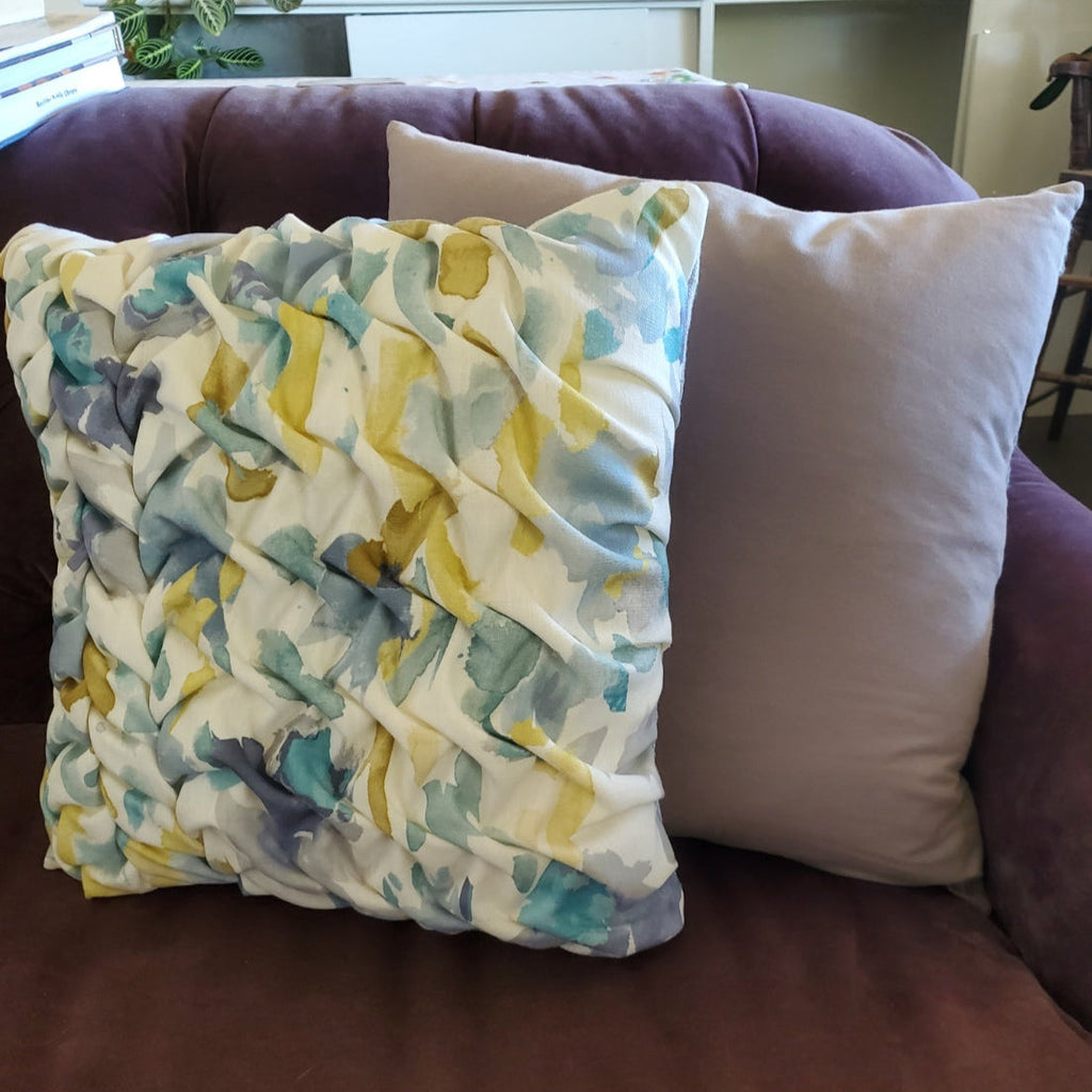 Canadian Smocking - Fabric Manipulation
